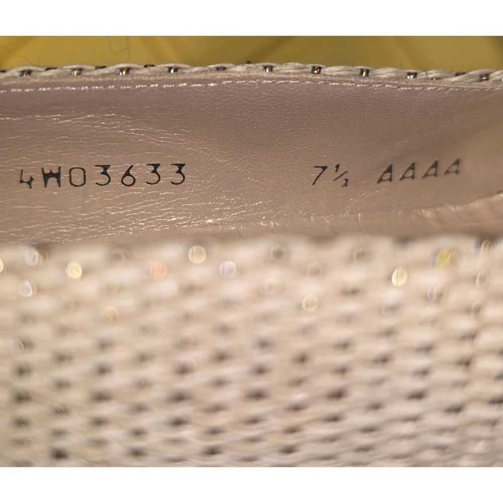 Stuart Weitzman step into
